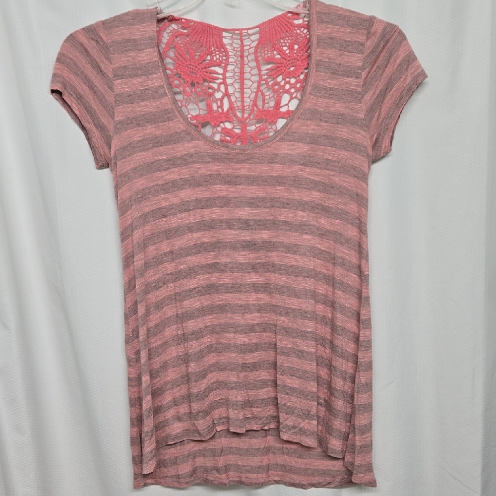 SALE! Wet Seal Pink Lace Cap Sleeve T-Shirt